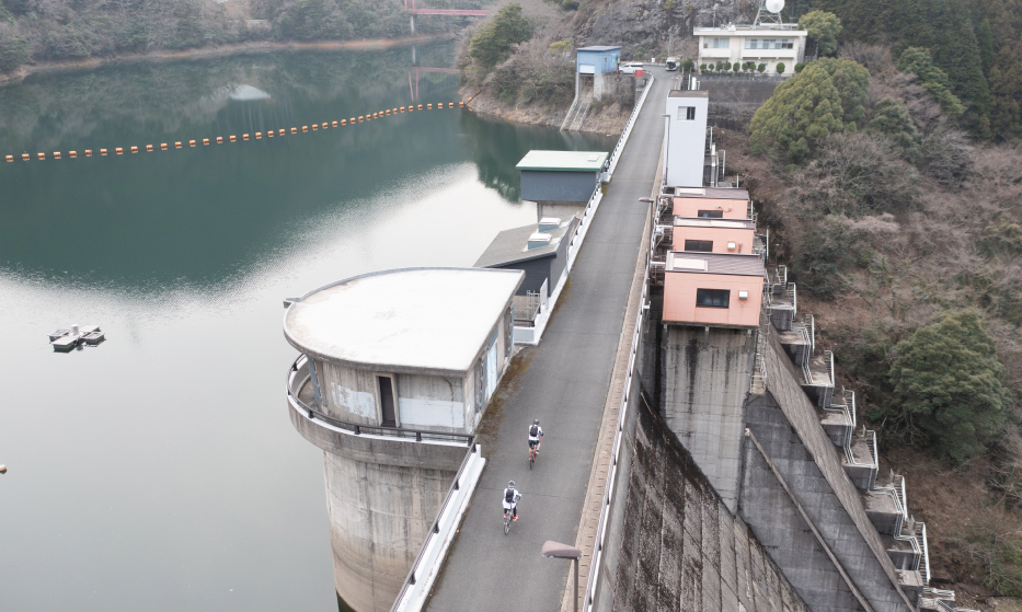 ⑥鱒渕貯水池コース紹介写真